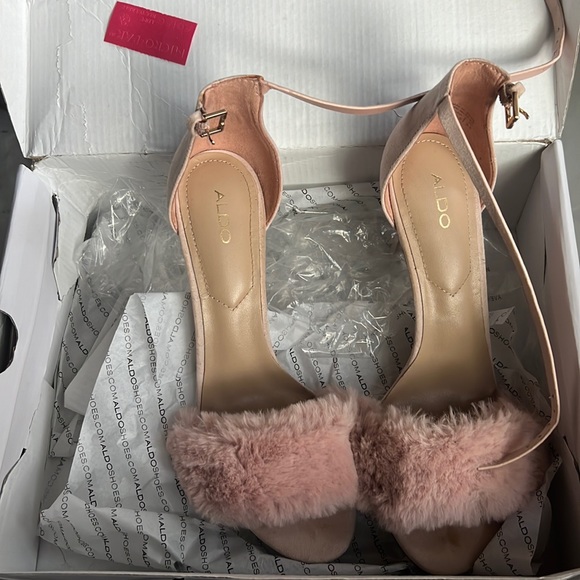 Aldo - heels 👠 - Picture 1 of 4